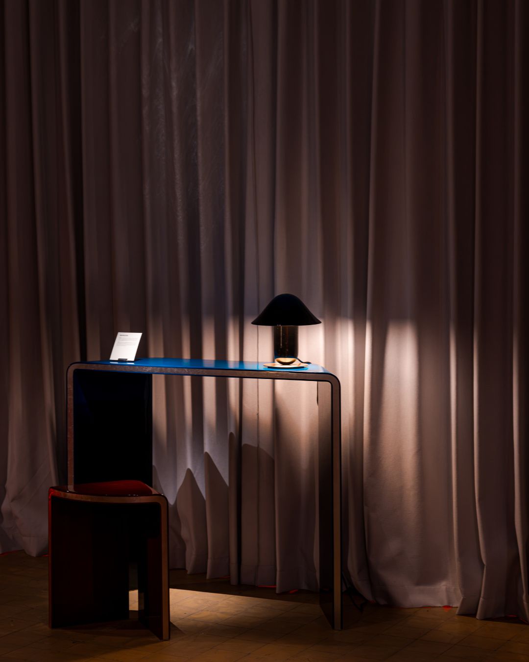 Light in Lacquer: Câu chuyện một thập kỉ của Hanoia được kể bằng ánh sáng插图9