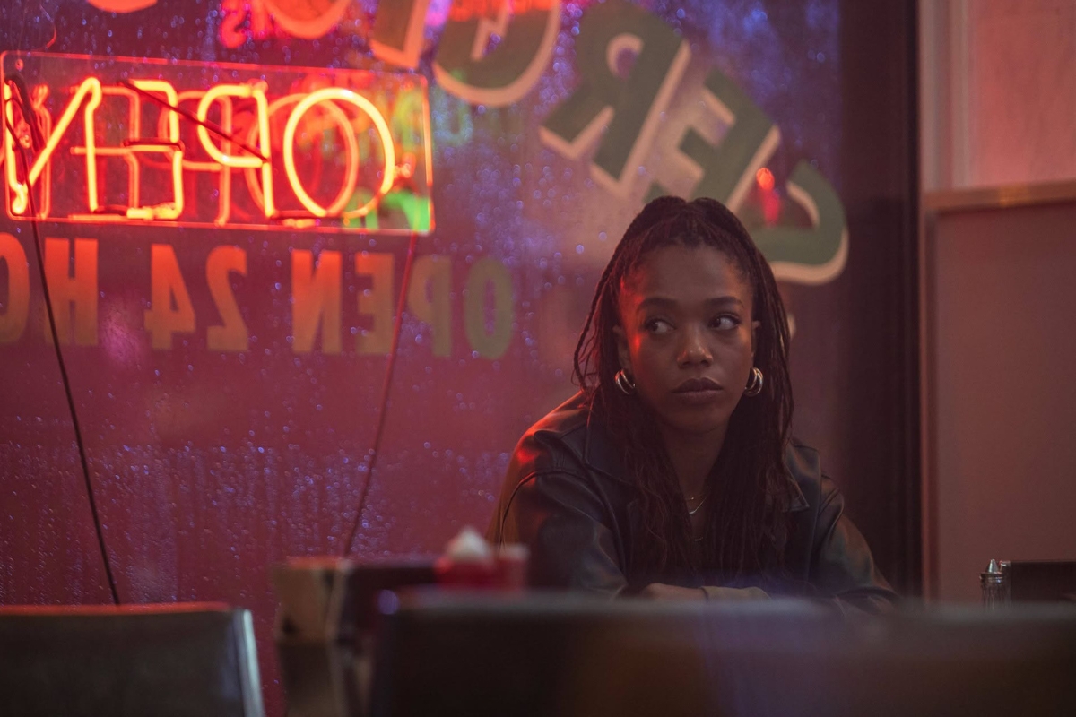 bzvn naomi ackie