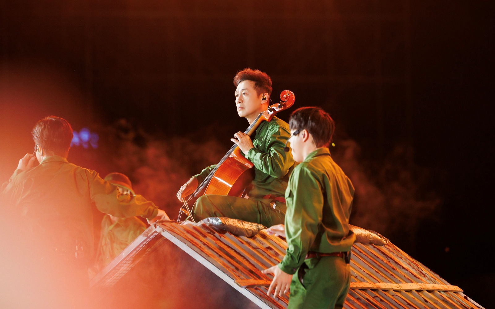 nhung-bi-mat-duoc-khui-sau-hai-dem-concert-atvncg-2026