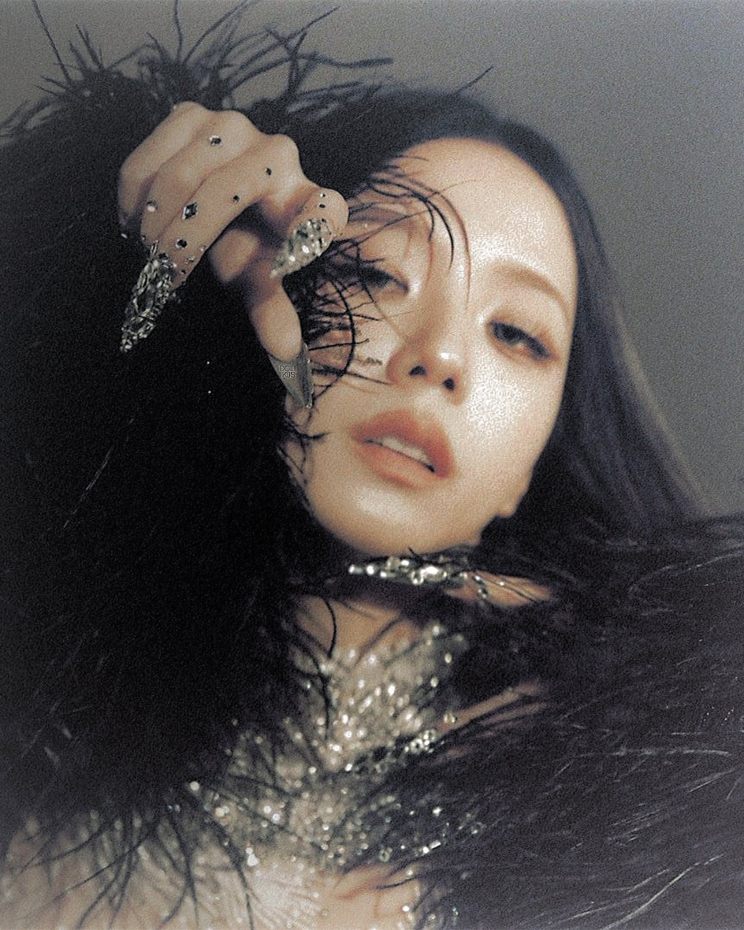 jisoo mv addicted trang phuc thoi trang00012